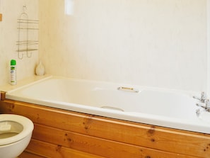 Towels - 3 bedroom accommodation in Aberedw, near Builth Wells (Aberedw, near Builth Wells)