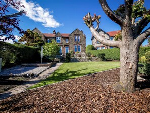 Exterior - 3 bedroom accommodation in Allithwaite, near Grange-over-Sands (Allithwaite, near Grange-over-Sands)