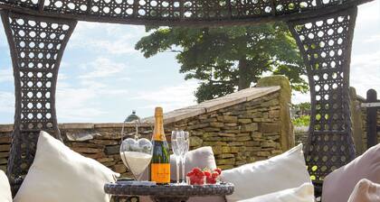 Bramble Cottage - UK4186