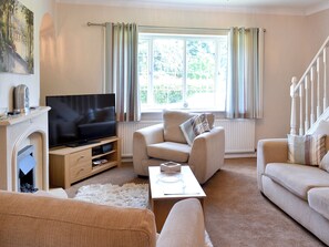 TV - 3 bedroom accommodation in Sewerby, near Bridlington (Sewerby, near Bridlington)