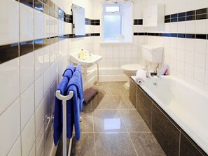 Towels - 2 bedroom accommodation in Balintore, near Tain (Balintore, near Tain)