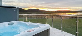 2 bedroom accommodation in Clachan Sands, Isle of North Uist