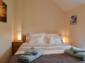 2 soverom, wi-fi (inkludert) og sengetøy