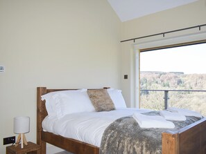 4 habitaciones, wifi gratis y ropa de cama 