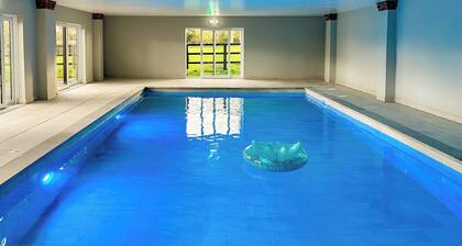 Church Farm Barn - UKC3739