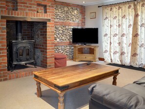 Living area - Church Farm Barn - UKC3739 (Foxley, near Fakenham)
