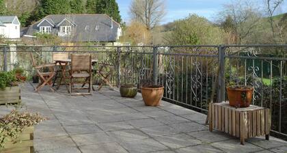 2 Schlafzimmer Unterkunft in Polmassick, near St Austell