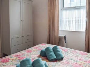 3 habitaciones, wifi gratis y ropa de cama 