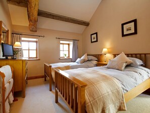 Room - Rowan Cottage - UK4187 (Millhouse Green, near Penistone)
