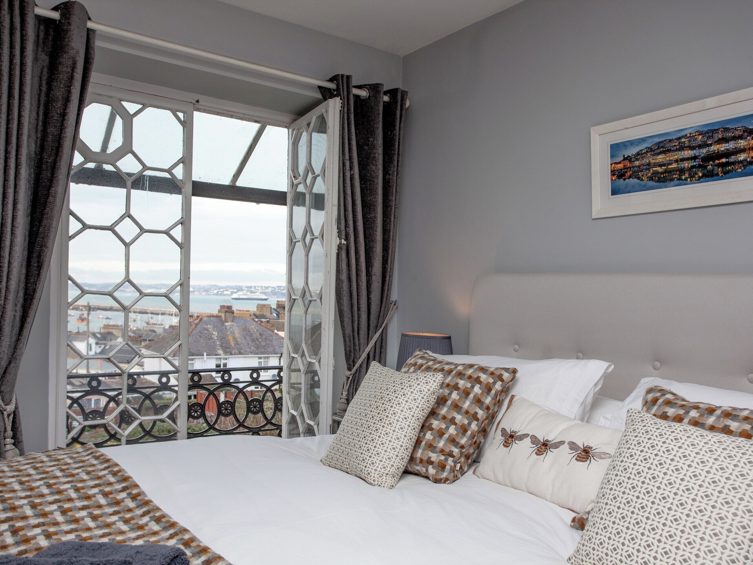 8 chambres, Wi-Fi gratuit, draps fournis