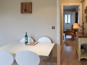 Dining - 2 bedroom accommodation in Beadnell, near Alnwick (Beadnell, near Alnwick)