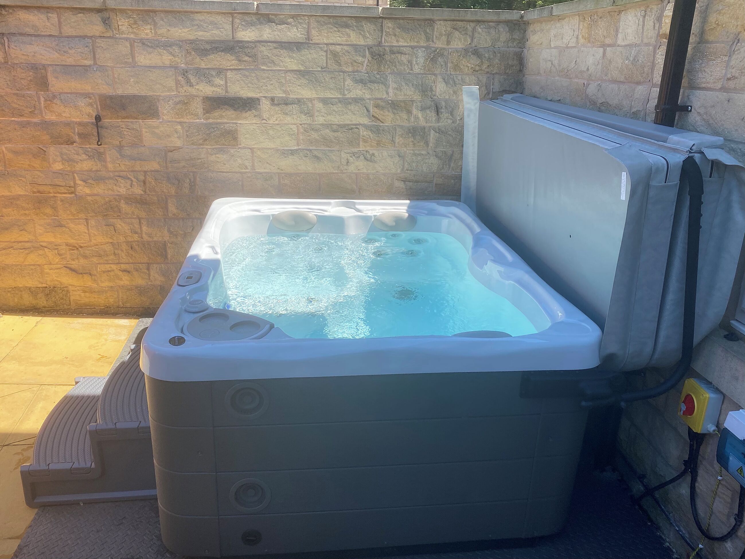 室外 SPA 浴池