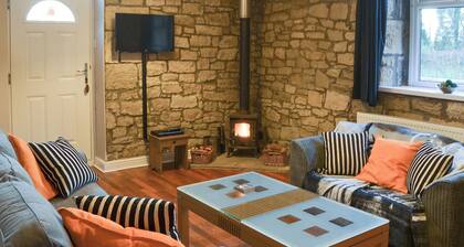 Stable Cottage - UK3285