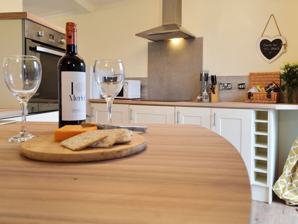 Dishwasher, highchair