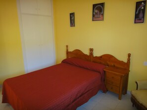 1 bedroom, bed sheets - Apartments with pool and garden. Ref. Font Nova-24 (Peñiscola)