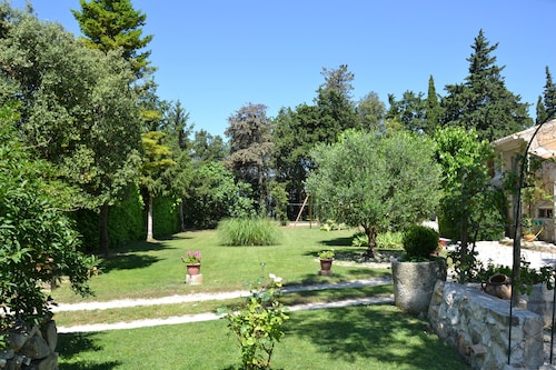 Rental cottage in Bédoin at the foot of Mont Ventoux