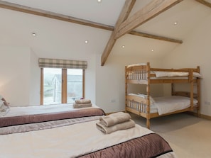 2 chambres, Wi-Fi gratuit, draps fournis