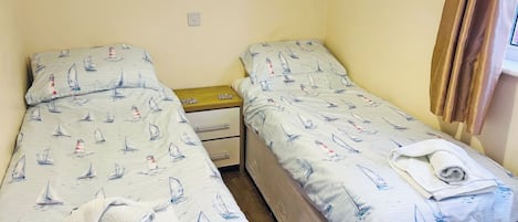 3 habitaciones, wifi gratis y ropa de cama