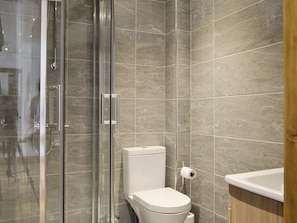 Towels - 1 bedroom accommodation in St Bees, near Whitehaven (St Bees, near Whitehaven)