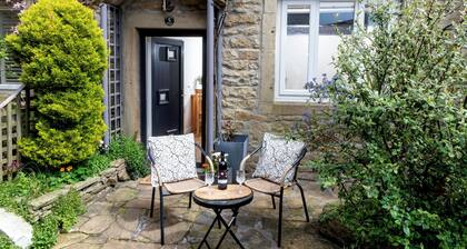 2 bedroom accommodation in Salterforth, near Barnoldswick