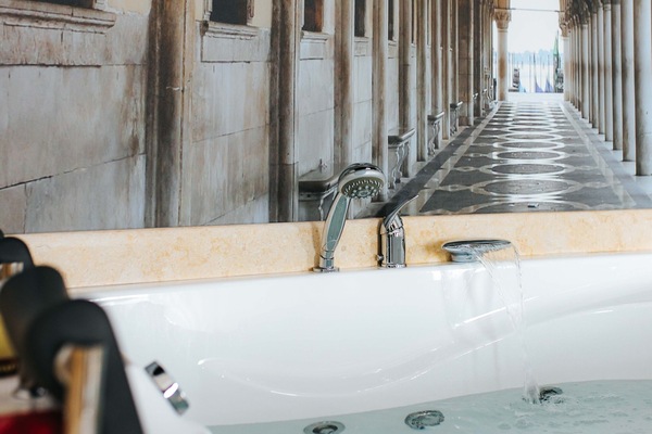 Junior Suite | Private spa tub