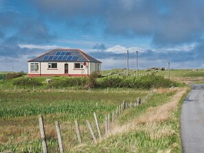 Exterior - 2 bedroom accommodation in Howbeg (Tobha Beag), Isle of South Uist (Howbeg (Tobha Beag), Isle of South Uist)