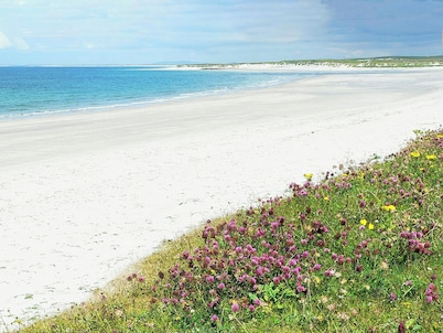 2 bedroom accommodation in Howbeg (Tobha Beag), Isle of South Uist