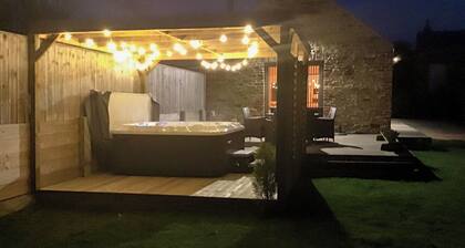 3 bedroom accommodation in Witton Gilbert, near Durham