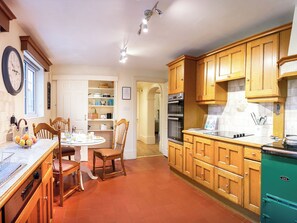 Dishwasher, highchair