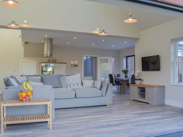 Living area - 2 bedroom accommodation in Upper Poppleton, near York (Upper Poppleton, near York)