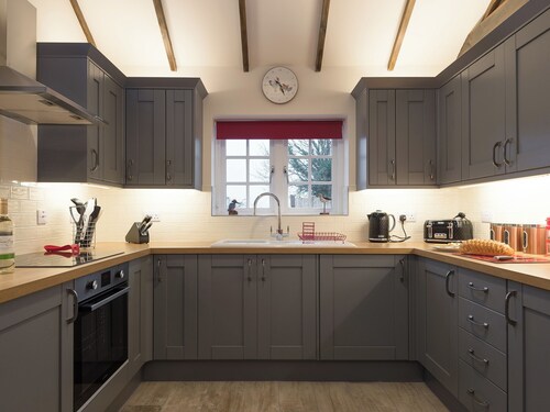 1 bedroom accommodation in Wainfleet St. Mary, near Skegness