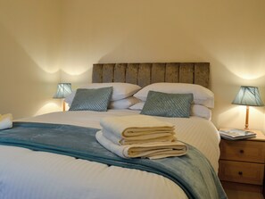 3 chambres, Wi-Fi gratuit, draps fournis