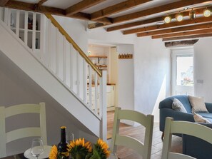 Interior - 3 bedroom accommodation in Moelfre, near Benllech (Moelfre, near Benllech)