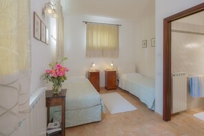 1 Schlafzimmer, Bügeleisen/Bügelbrett, Reisekinderbett, kostenloses WLAN