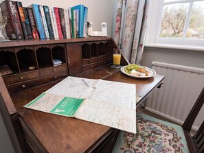 Interior - 1 bedroom accommodation in Nether Wallop, near Stockbridge (Nether Wallop, near Stockbridge)