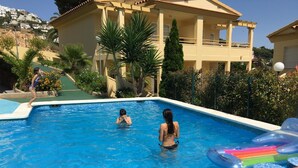 Immagine non classificata, 2 di 48, pulsante