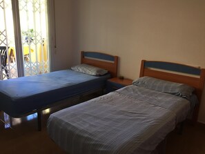 2 bedrooms, Internet, bed sheets