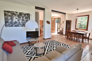 TV - Villa Carducci (Torri del Benaco)