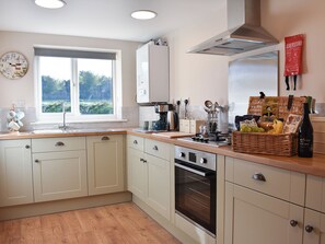 Dishwasher, highchair