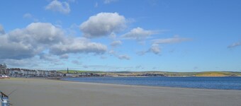 2 bedroom accommodation in Weymouth