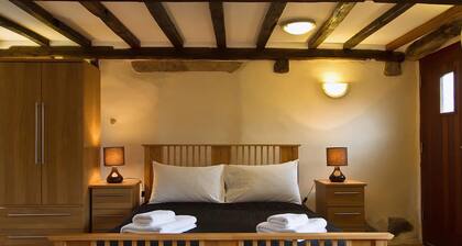 Damson Cottage - LM1