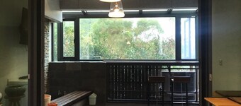 有溫泉,山景,遠眺龜山島的渡假Villa別墅 (整棟出租含露天烤肉陽台、景觀美人湯溫泉）