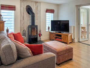 Fernseher, Kamin