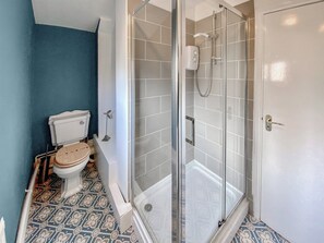 Towels - Come and spend your holiday in Kent as there is so much to see and do. (Broadstairs)