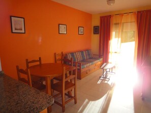 TV - Apartments with pool and garden. Ref. Font Nova-24 (Peñiscola)