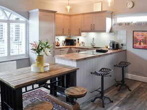 Geschirrspüler, Hochstuhl