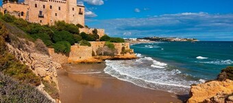 Rymliga hus med terrass och pool för 6 personer. Ref. Via Augusta-6