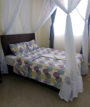3 Schlafzimmer, Bügeleisen/Bügelbrett, kostenloses WLAN, Bettwäsche