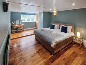 5 Schlafzimmer, kostenloses WLAN, Bettwäsche