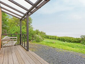 Terrace/patio - 2 bedroom accommodation in Naast, near Poolewe (Naast, near Poolewe)